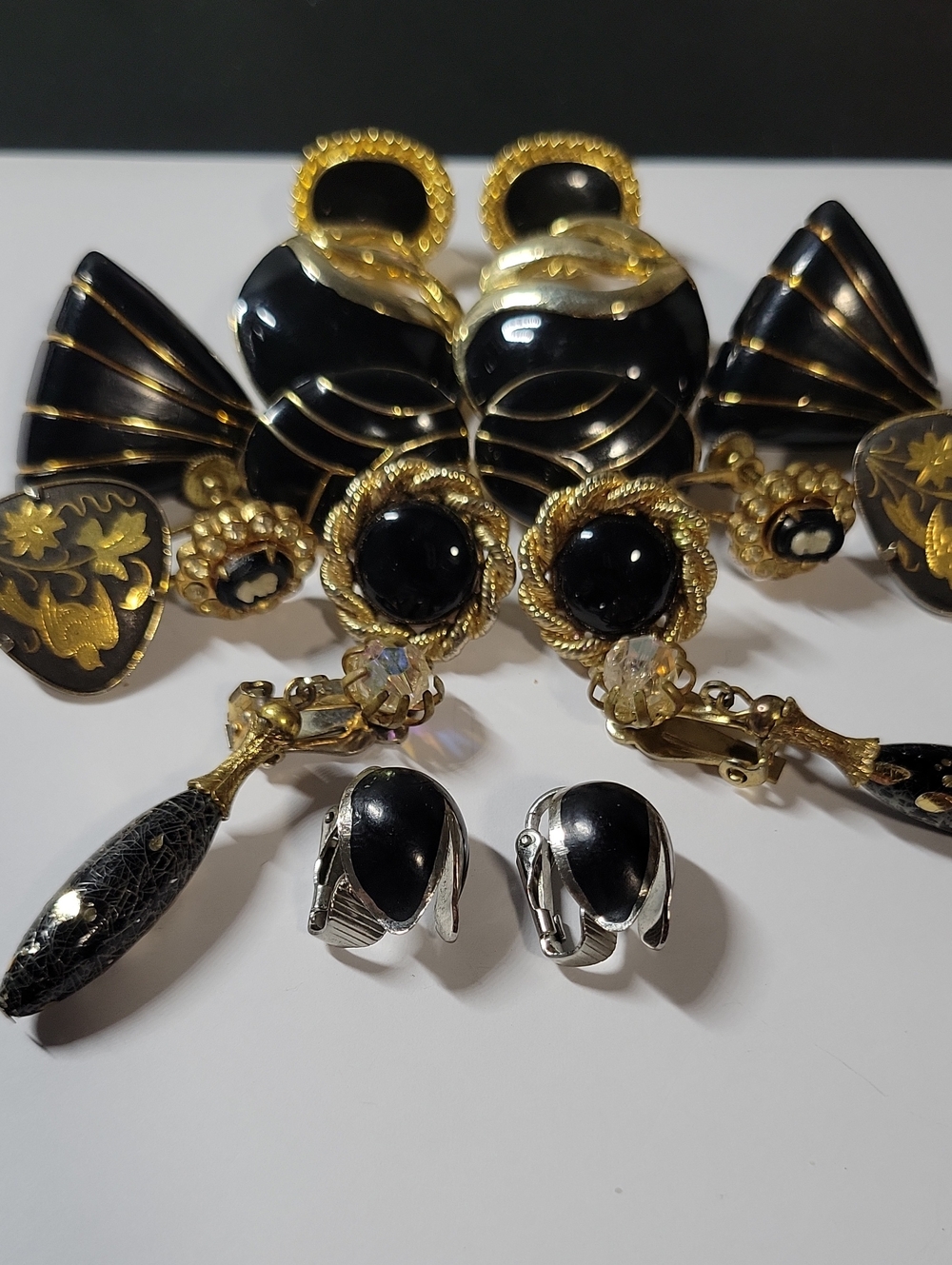 Elegant Black and Gold Tone Vintage-Inspired Clip-On Earrings - Women Jewelry
